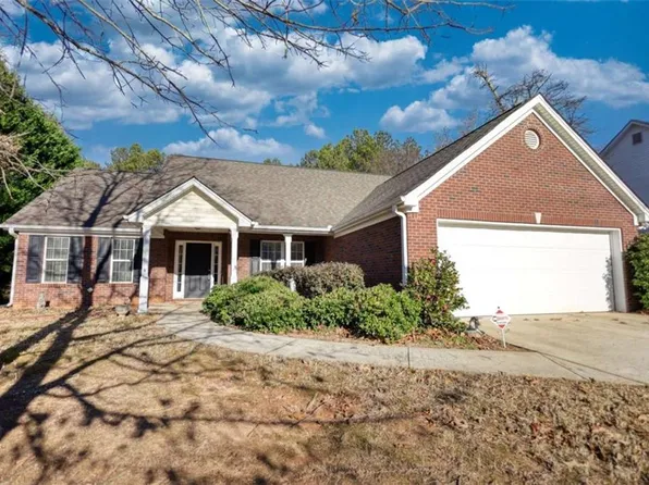 522 Emerald Pointe Trl, Monroe, GA 30655
