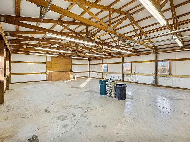 353 Branham Mill Rd — Photo 44