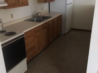 911 N 8th St, Terre Haute, IN 47807