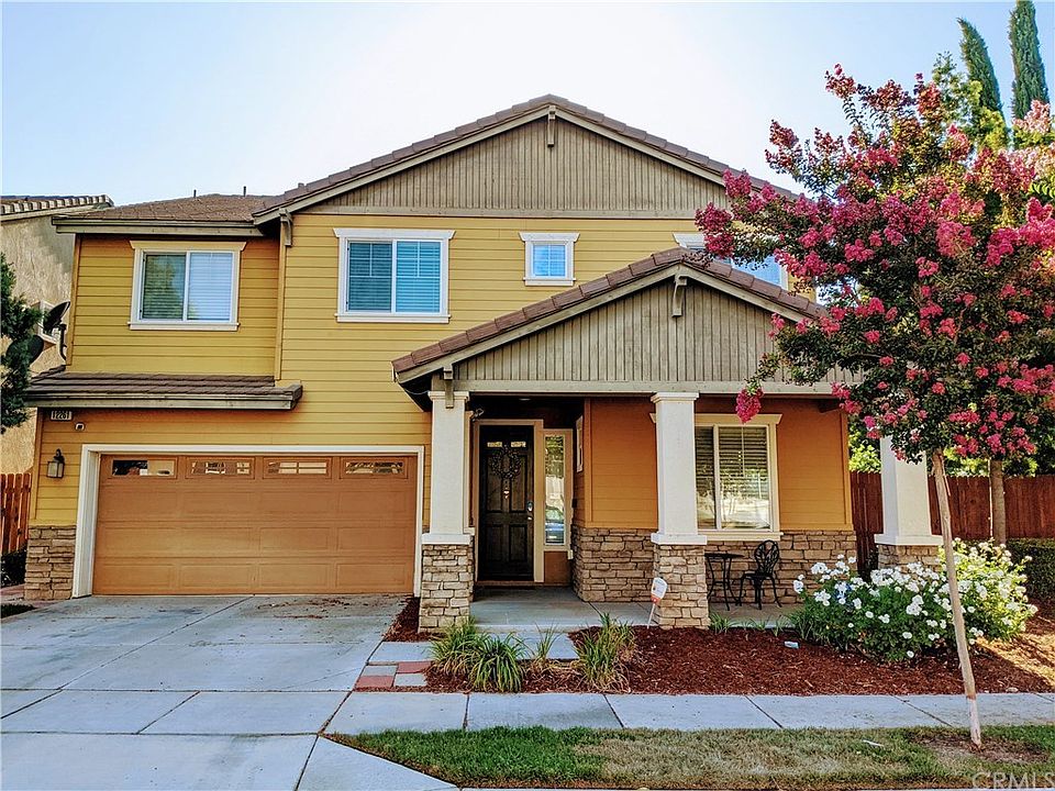 1st image of 12261 Amaryllis Ln