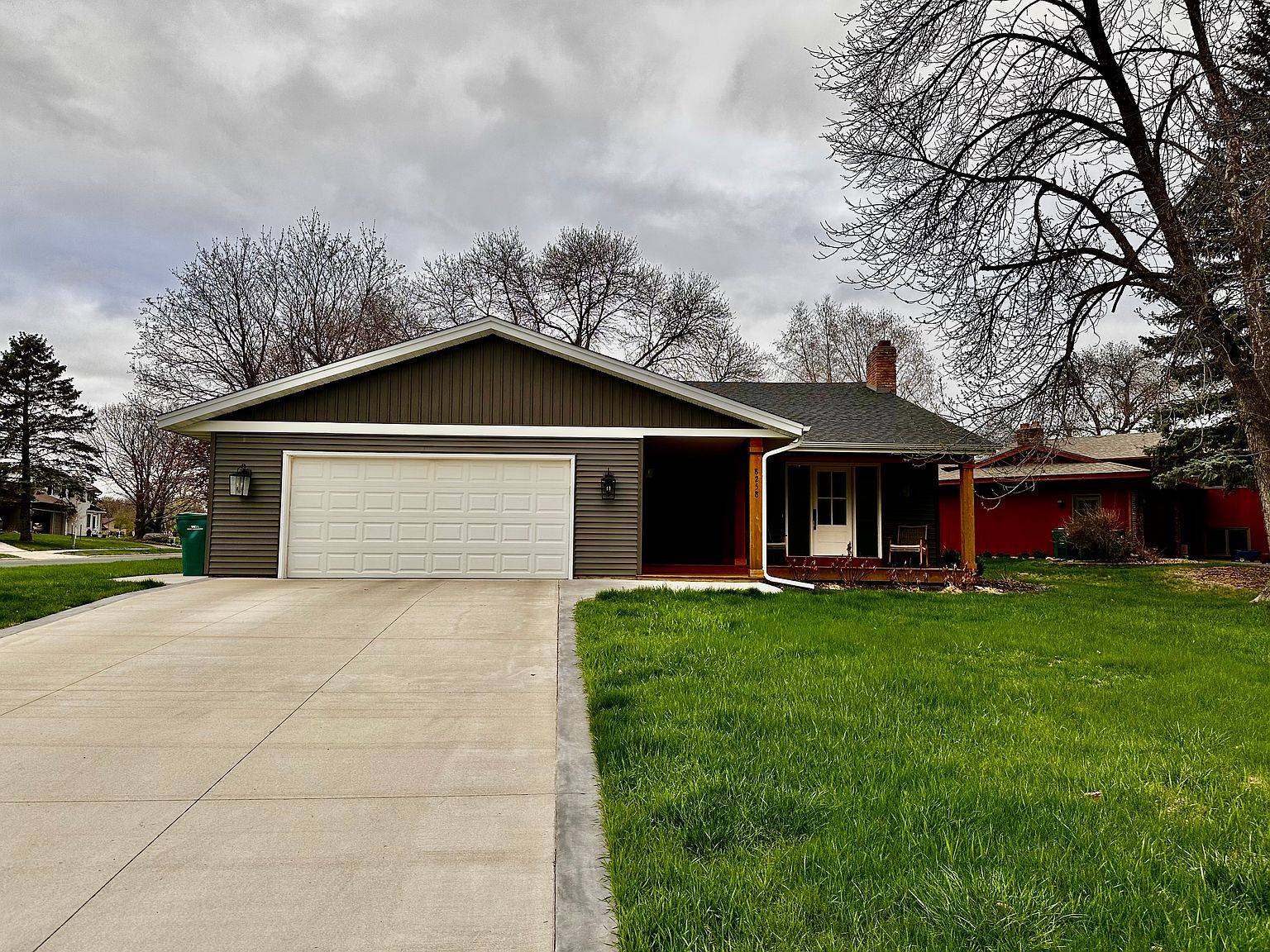 8258 Maryland Rd, Bloomington, MN 55438 | Zillow