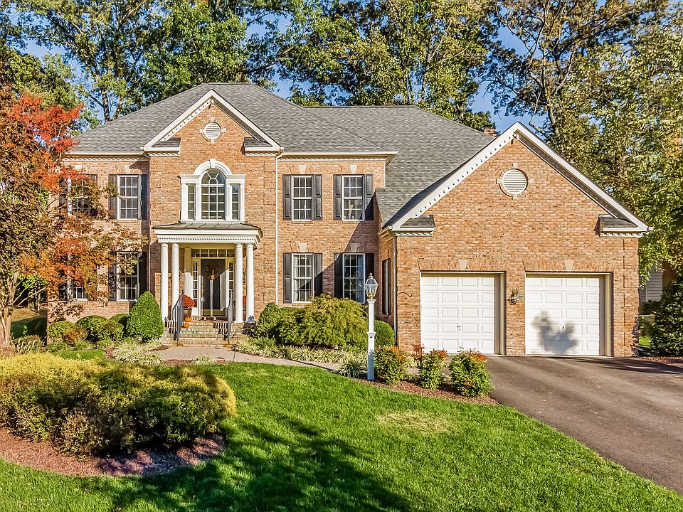 1st image of 317 Emilies Ln