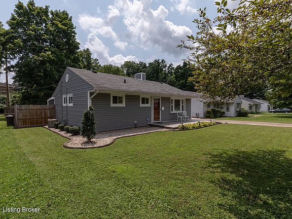 4th image of 207 Granvil Dr