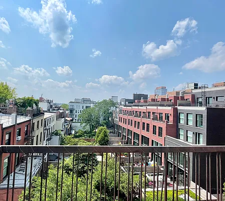 Rented by Silver Line Realty Group NY LLC | media 5