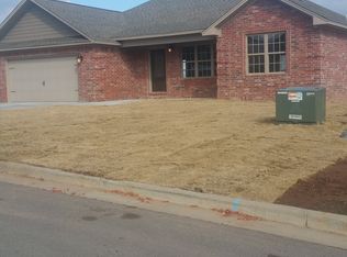 1205 Date St., Russellville, AR 72802