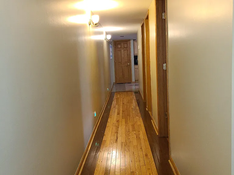 2836 N Damen Ave #2 — Photo 29
