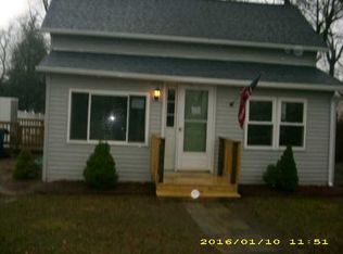 294 Grove Ave, Warwick, RI 02889