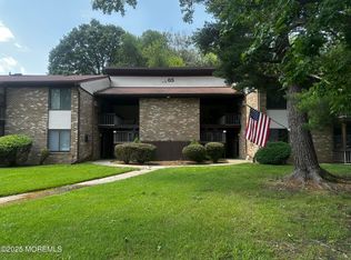 65 Overlook Way UNIT C, Manalapan, NJ 07726