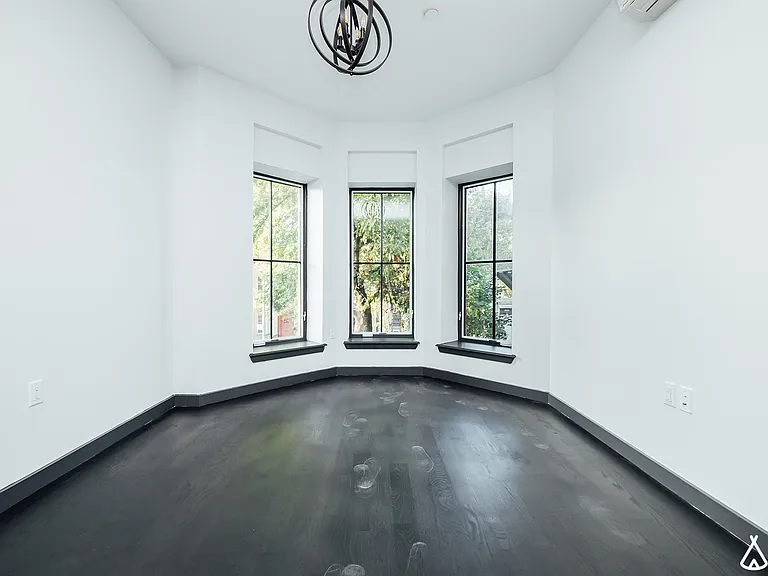 1294 Park Pl #3A — Photo 7
