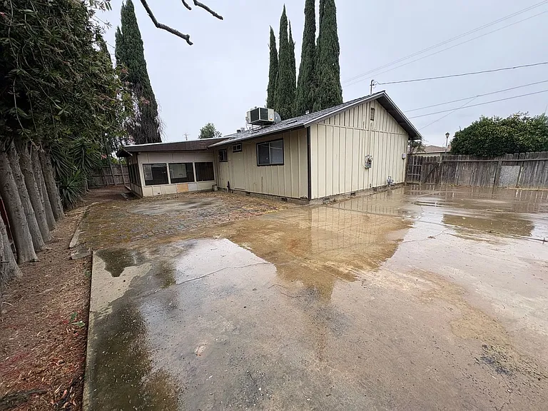 690 W North Way — Photo 34