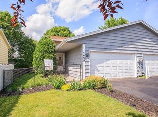 4450 Cinnamon Ridge Trl, Eagan, MN 55122