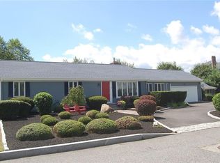 12 Northwest Psge, Barrington, RI 02806