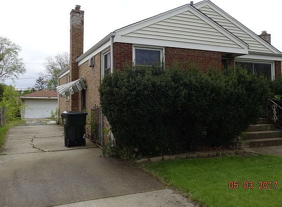 3rd image of 326 Morris Ave