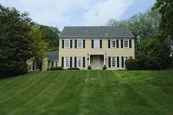 974 Sharpless Rd photo 1