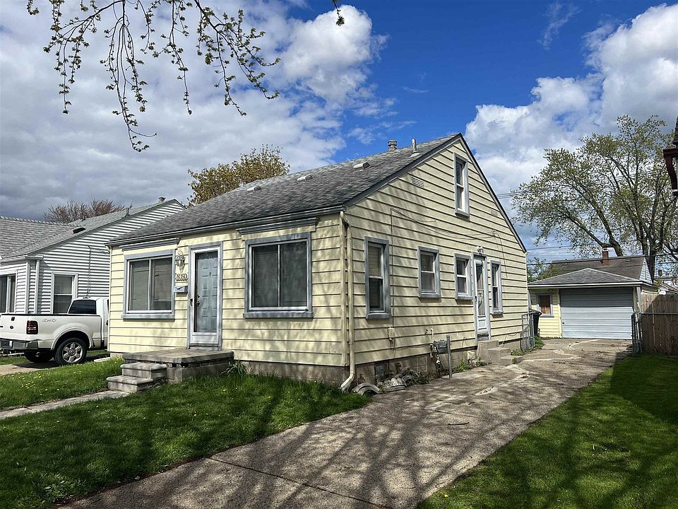 1st image of 28350 Hillview St