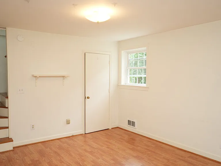 101 Bollingwood Rd. — Photo 9