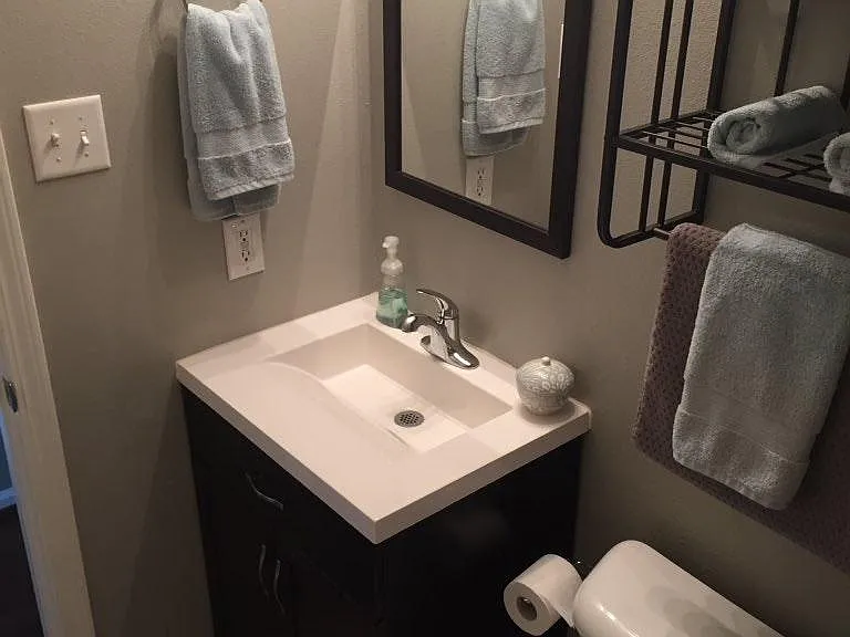 Second Bathroom- 2