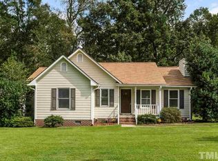 250 Kinnis Creek Dr, Angier, NC 27501