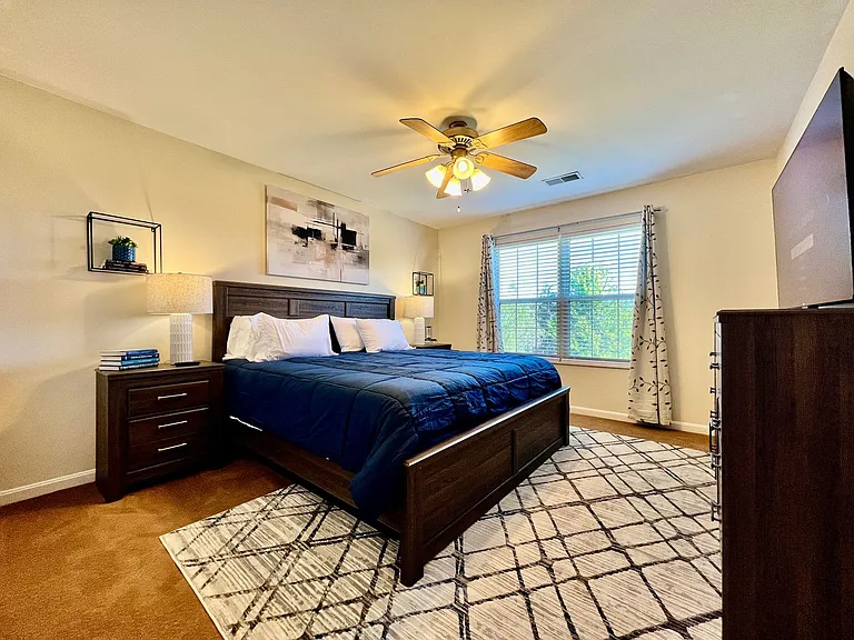 6608 Rosemont Ln — Photo 10