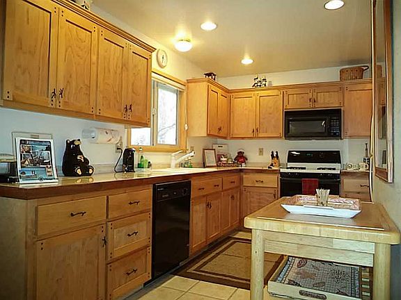 3rd image of 1211 Sheephorn Dr