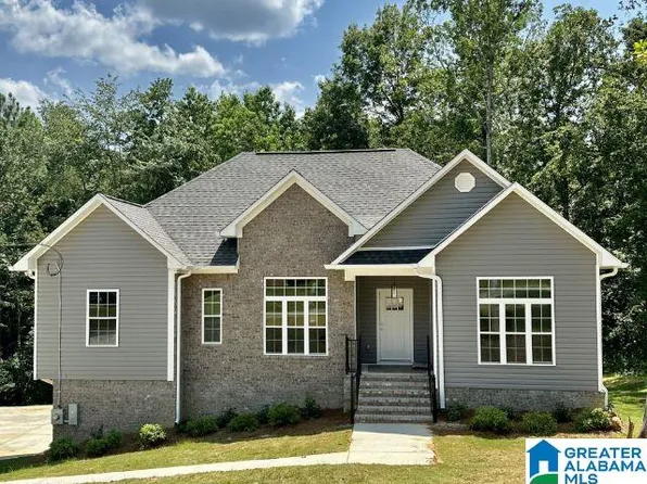 325 Quail Ridge Rd, Odenville, AL 35120