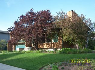 10241 S Weeping Willow Dr, Sandy, UT 84070