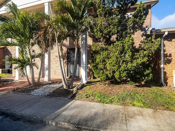 1266 Village Way, Orlando, FL 32807