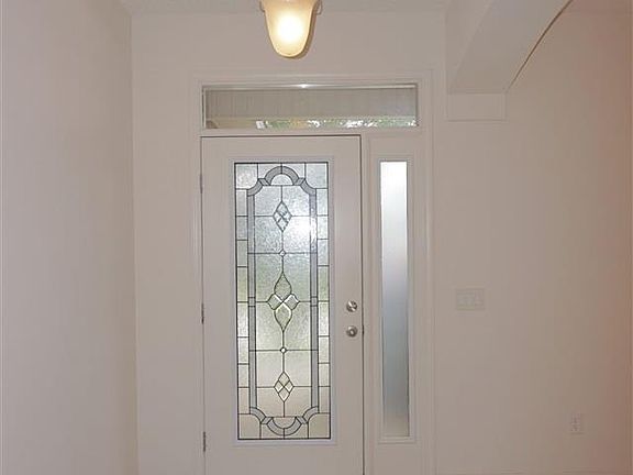3rd image of 10162 Castleberry Blvd