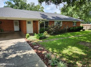 100 Claudia Dr, Lafayette, LA 70507