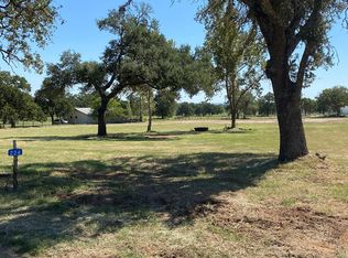 224 Cardinal Ln, Fredericksburg, TX 78624