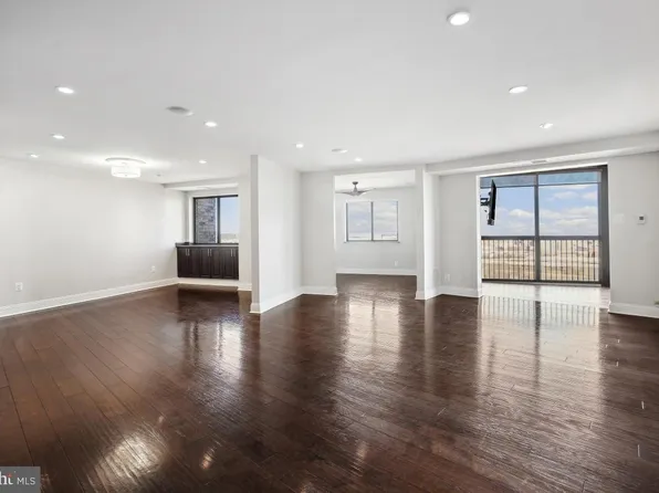 5903 Mount Eagle Dr APT 1604, Alexandria, VA 22303