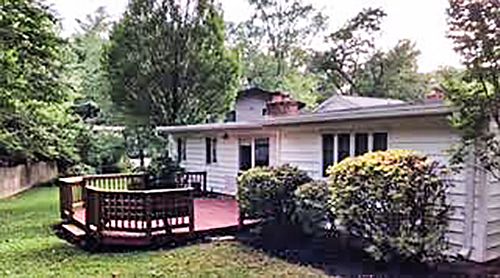 2nd image of 7533 Oak Glen Ct