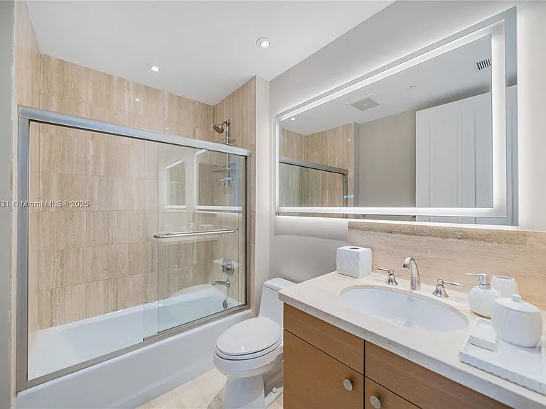 10295 E Collins Ave #1509 — Photo 19