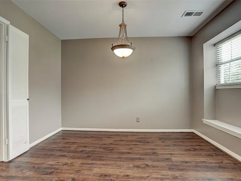 9631 Fairdale Ln — Photo 5
