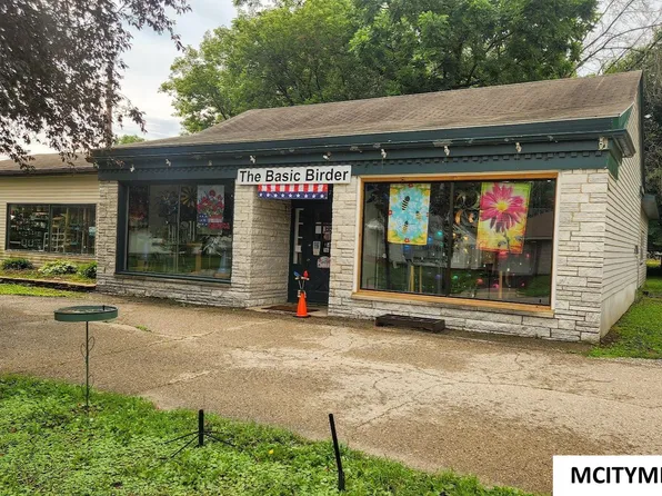 707 1st St SW, Mason City, IA 50401