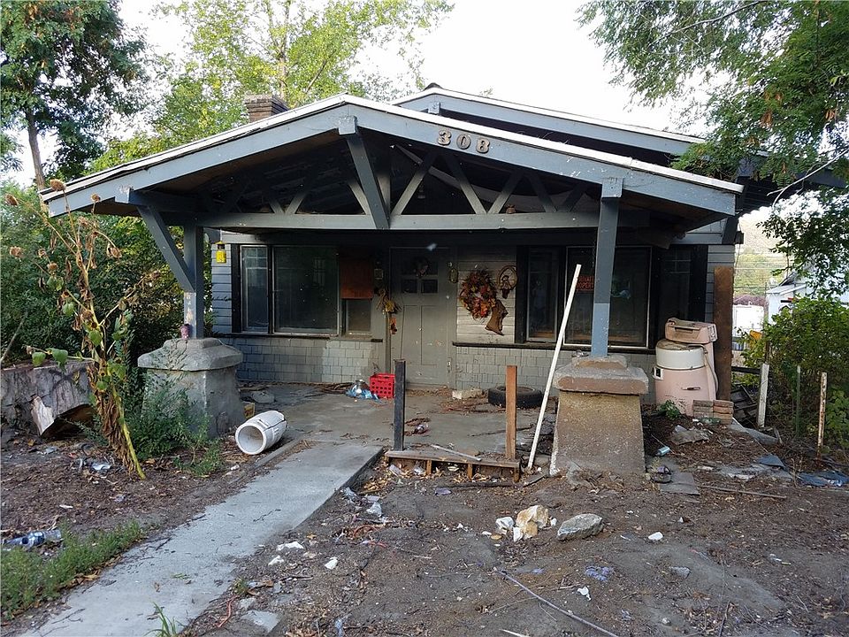 1st image of 308 S Tonasket Ave