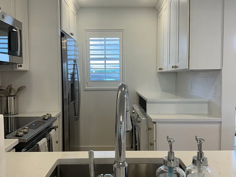 252 Banyan Blvd #252 — Photo 3