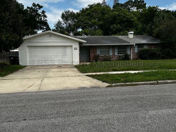2719 Merrie Oaks Rd