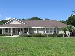 2nd image of 9057 Silver Lake Dr