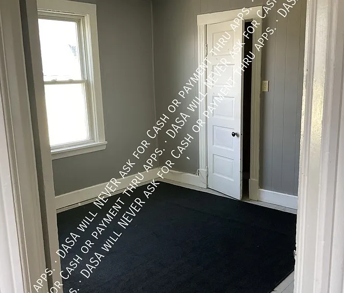 30 Hobart St #2 — Photo 7
