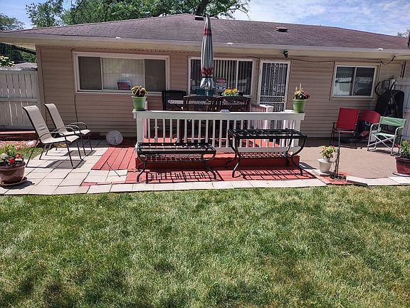 2nd image of 417 N Orchard Dr