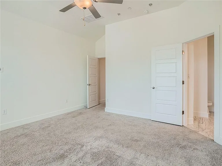 1802 Roseburg Dr — Photo 13