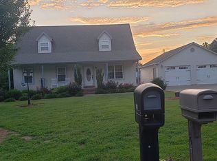 165 Jacey Blake Rd, Calvert City, KY 42029