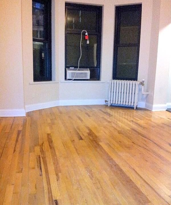 1st image of 140 W 46th St APT 2