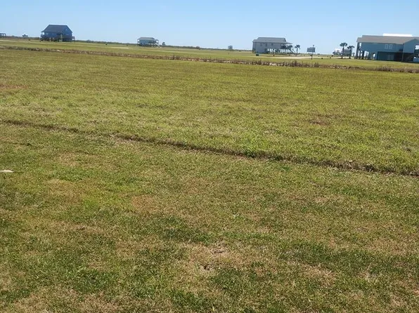 680 Grand Oasis, Palacios, TX 77465