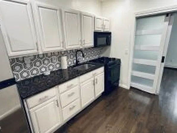 63 Madison Street image 1 of 21