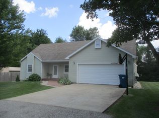 8003 Terry Lake Rd, Hamilton, IN 46742