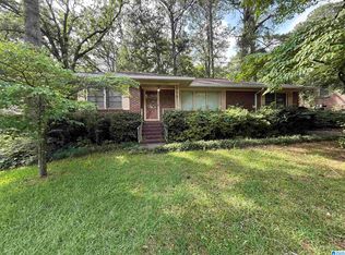 532 Zinnia Ln, Birmingham, AL 35215