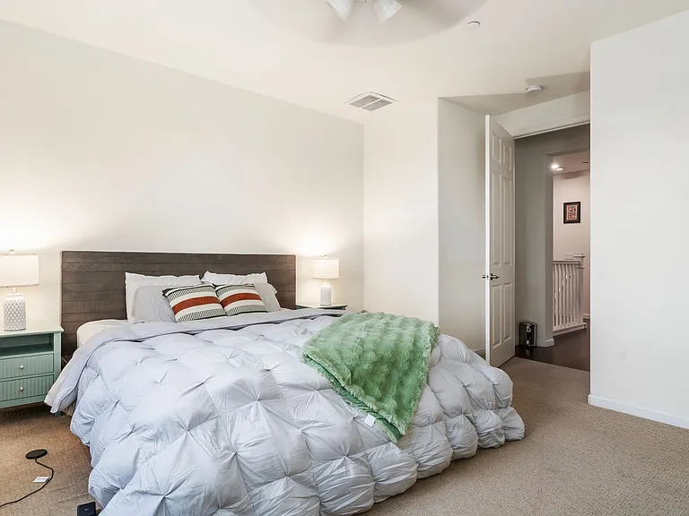 33839 Farmhouse St — Photo 17