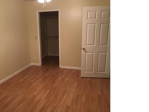 3rd image of 204 NW 16th St